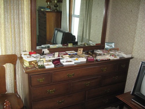 Property photo 168 - Major Antique & Collectibles Auction